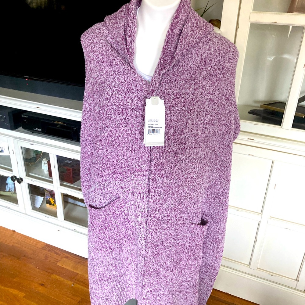 NWT Softies marshmellow hooded scarf OS
